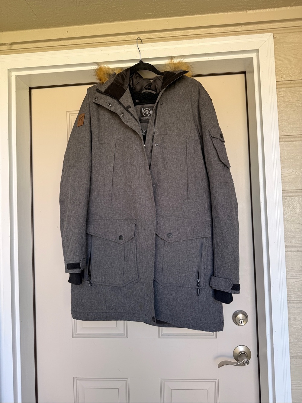 STORMTECH H2XTREME® Women's Explorer Parka Size Large